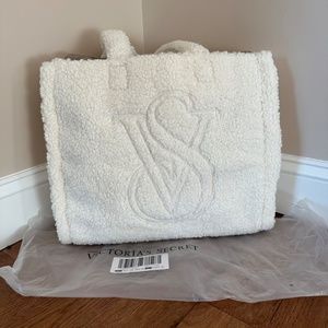 Victoria’s Secret | White Sherpa Faux Fur Carryall Tote Weekender Bag Travel Bag
